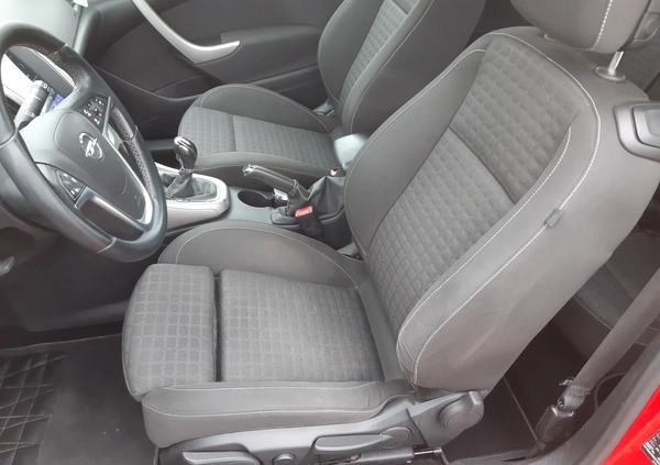 Opel Astra cena 29700 przebieg: 242000, rok produkcji 2013 z Paczków małe 326